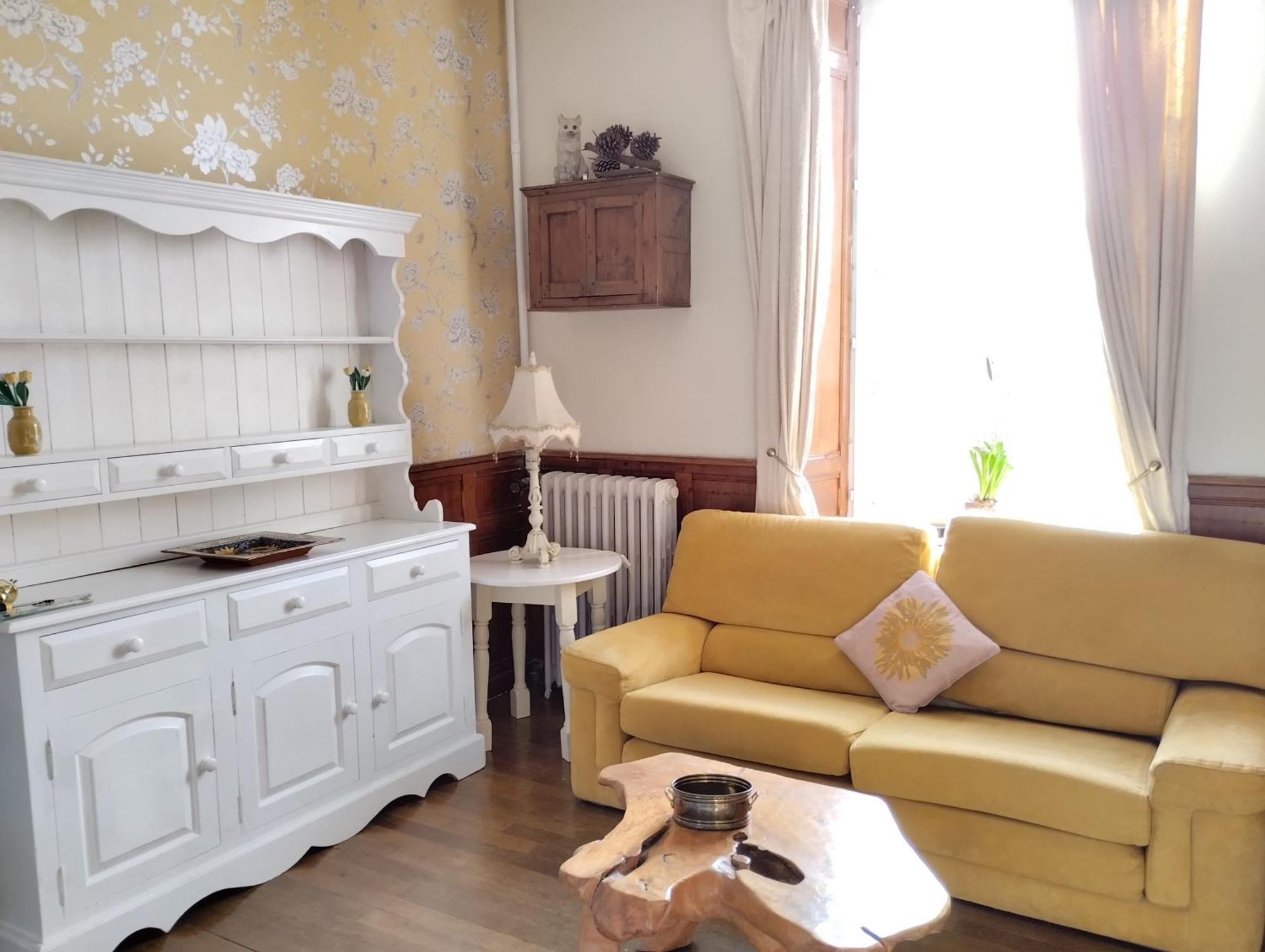 Maison Papillons Plomodiern Luaran gambar