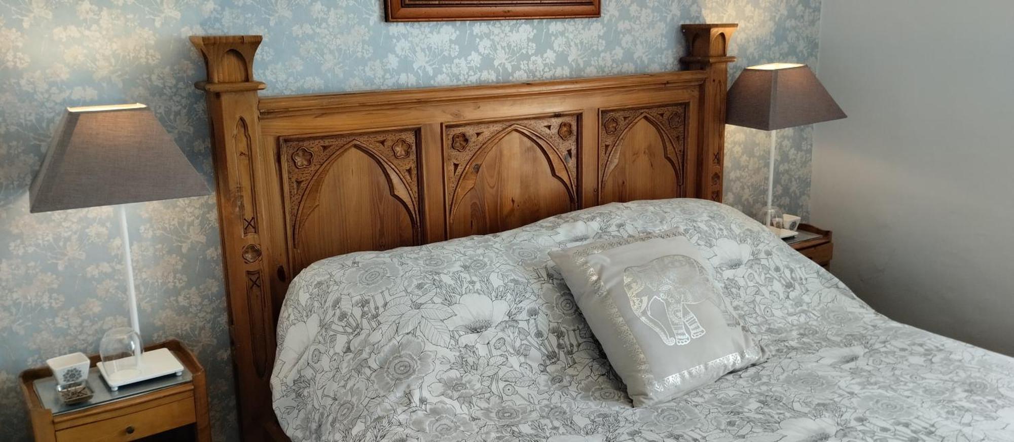 Maison Papillons Plomodiern Luaran gambar
